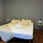 Vtz The Orus Factory - Parking Muy Economico 2* Zaragoza