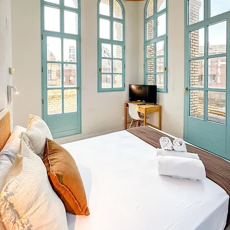 Vtz The Orus Factory - Parking Muy Economico Hotel