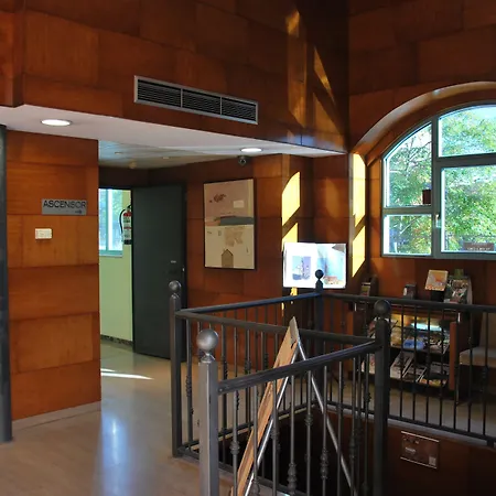 Hotel Vtz The Orus Factory - Parking Muy Económico Saragoça