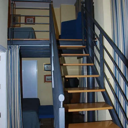 Vtz The Orus Factory - Parking Muy Economico Hotel