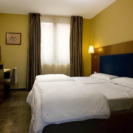 Vtz The Orus Factory - Parking Muy Económico Hotel