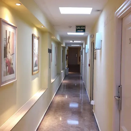 Hotel Vtz The Orus Factory - Parking Muy Economico 2*