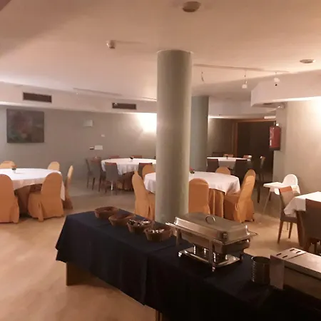 Hotel Vtz The Orus Factory - Parking Muy Económico