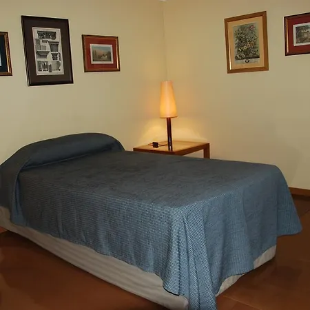 Hotel Vtz Orus Factory - Parking Muy Economico 2*