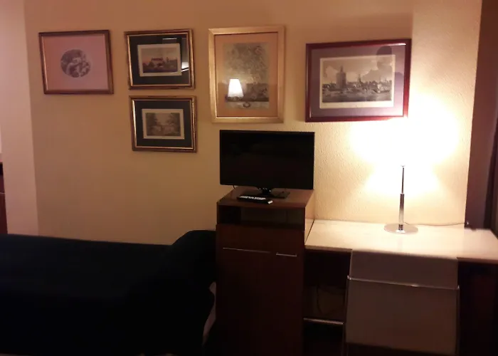 Vtz The Orus Factory - Parking Muy Economico Saragozza