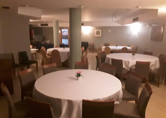 Hotel Vtz The Orus Factory - Parking Muy Economico