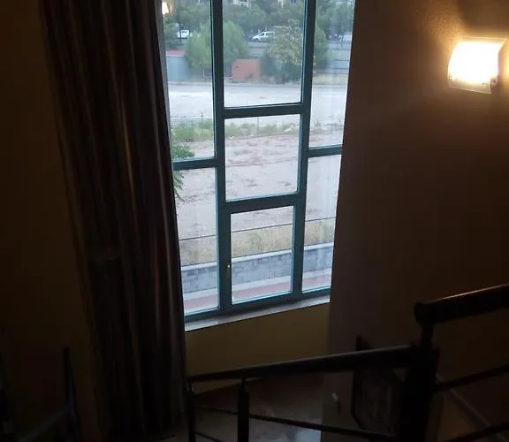 Hotel Vtz The Orus Factory - Parking Muy Economico Saragozza