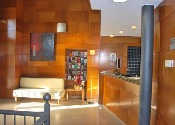 فندق Vtz The Orus Factory - Parking Muy Economico سرقسطة