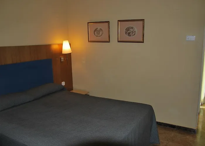 Vtz The Orus Factory - Parking Muy Economico فندق 2*