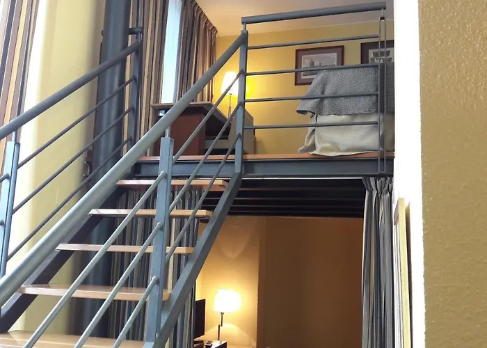 Vtz The Orus Factory - Parking Muy Economico فندق